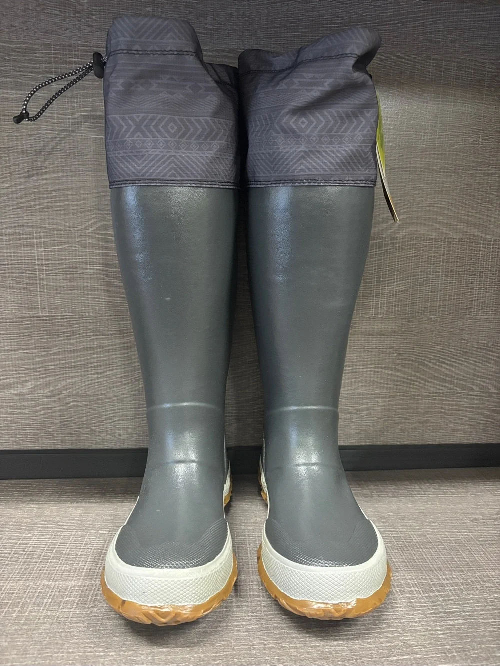 Unisex Muck Forager Boots (Gray) - Men's Size 5/Women's Size 6